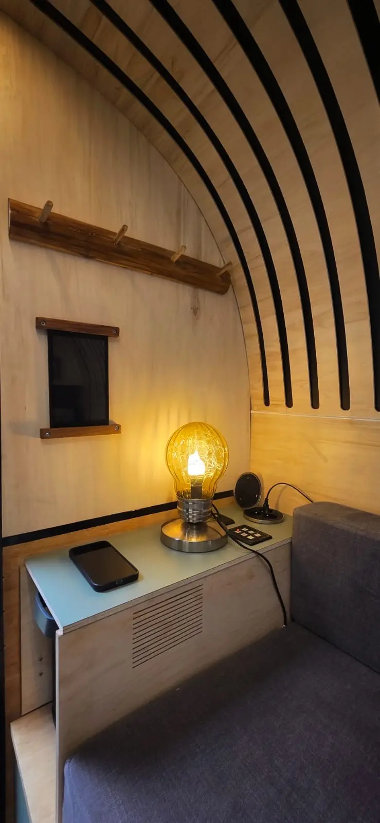 Intérieur cosy de la cellule Normacab